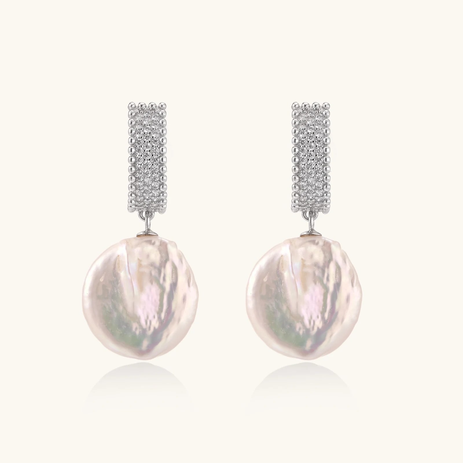Boucles Pendantes Perles Baroques, photographie du bijou, vue 2