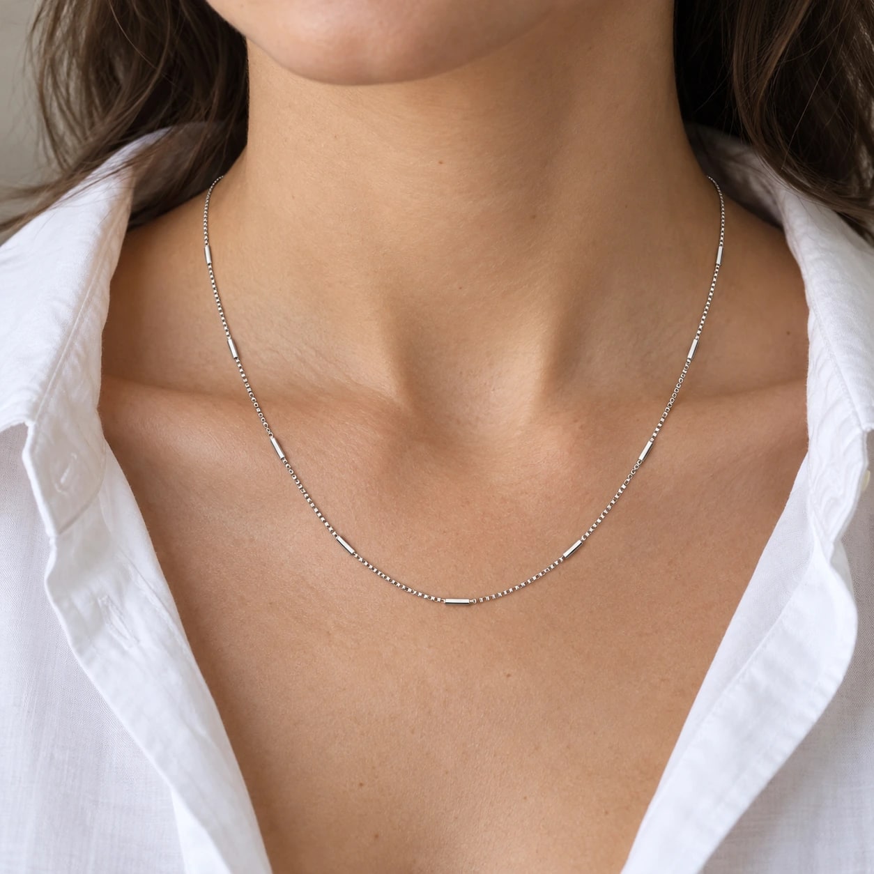 Collier Chaîne Rythme VALDESSE, vue portée